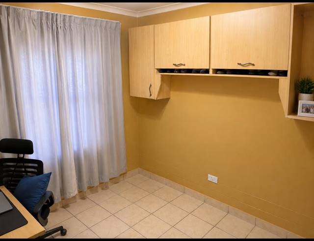 3 BEDROOM APARTMENT FOR SALE IN DIE HOEWES